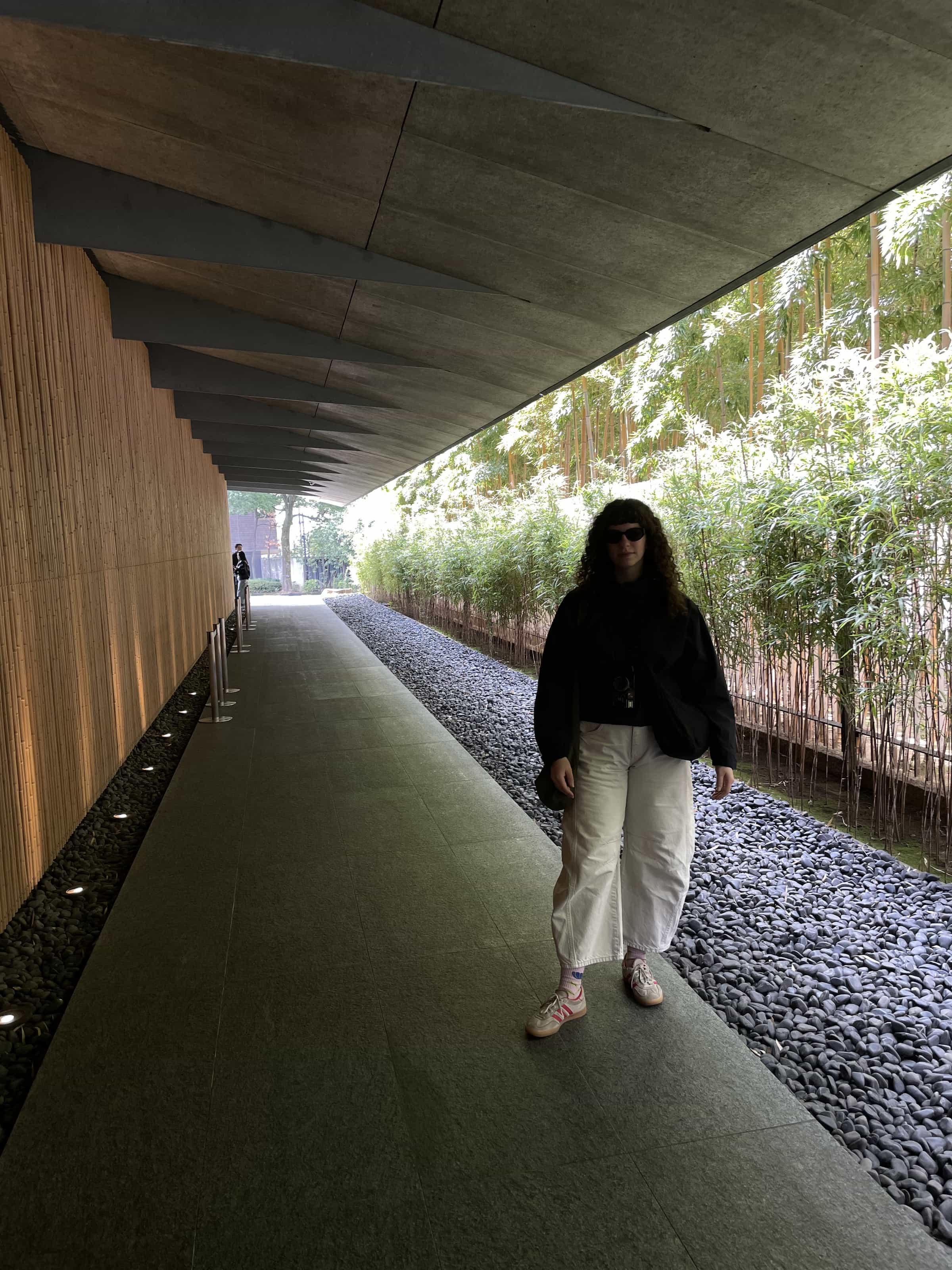Laura at the Nezu Museum entrance
